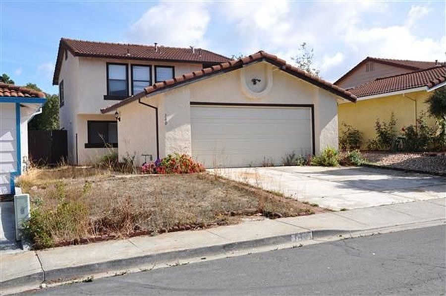 1st image of 140 Dawson Pl