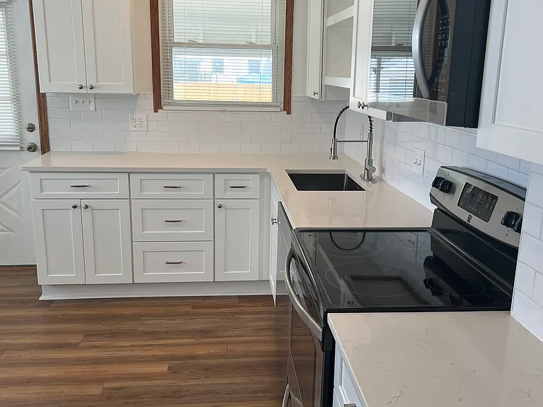 860 Oxley Rd #860 — Photo 4