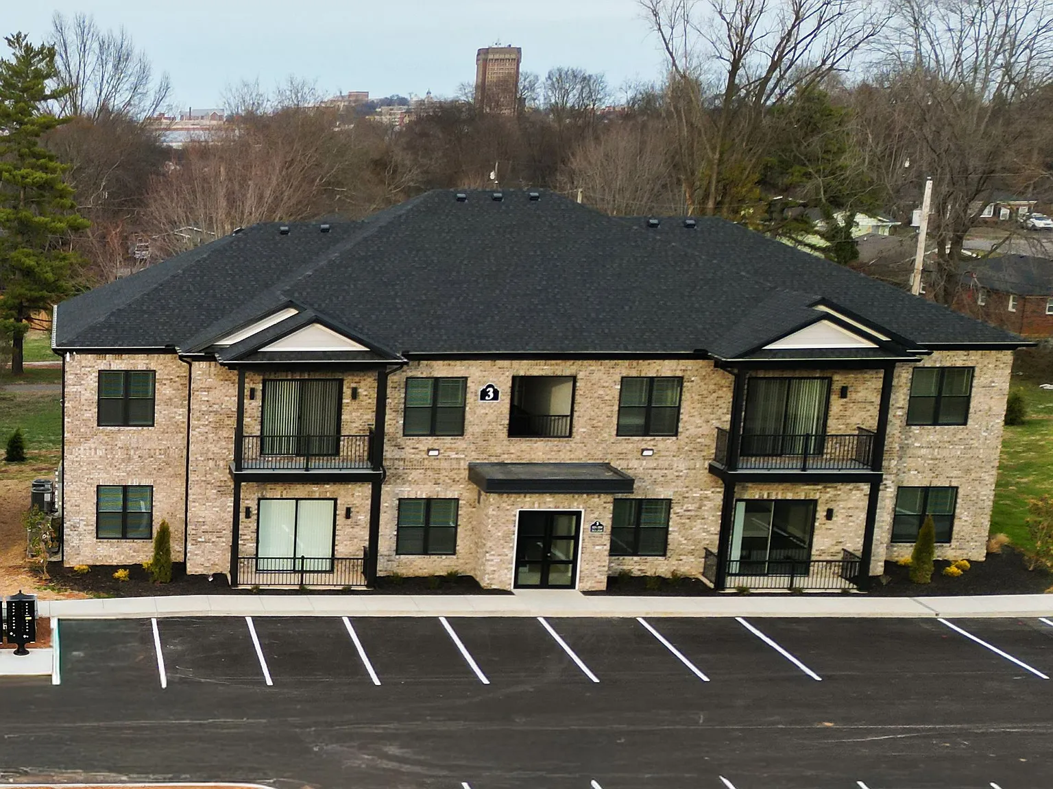 Creason Grove Apartments — Photo 3