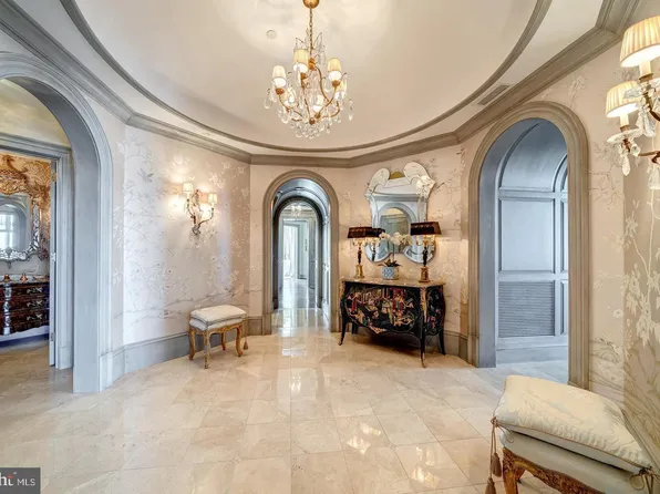 888 N Quincy St Unit 2102, Arlington, VA 22203