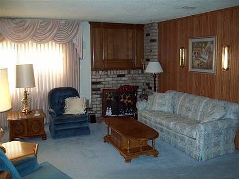 2nd image of 2332 Stratford Dr