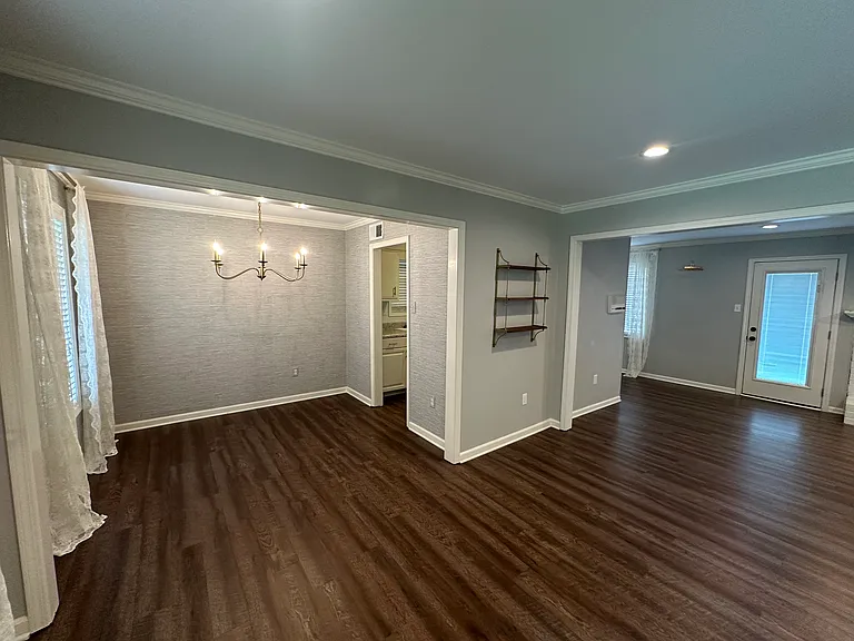 895 Barbara Lynn Dr — Photo 9