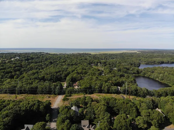 100 Spyglass Hill Road, Barnstable, MA 02630