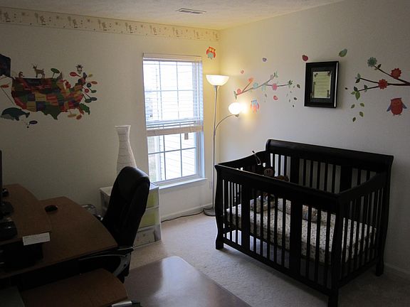2nd image of 131 Ledgestone Ct