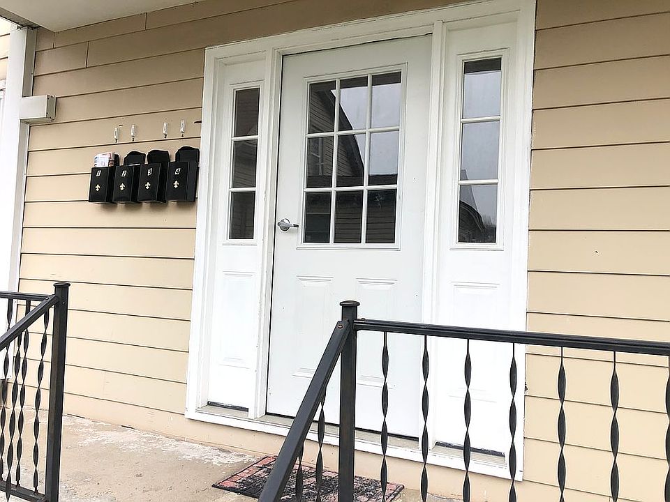 1st image of 7856 Elm St APT 3