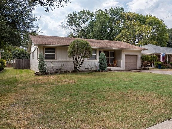 2nd image of 1228 Tosch Ln