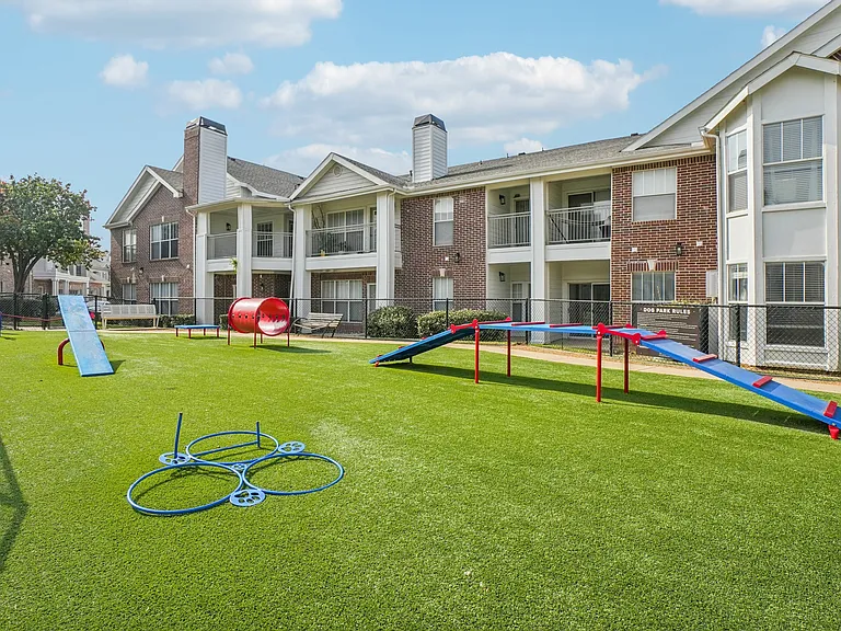 Townhomes of Coyote Ridge — Photo 38