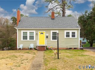 911 Floral Ave, Colonial Heights, VA 23834