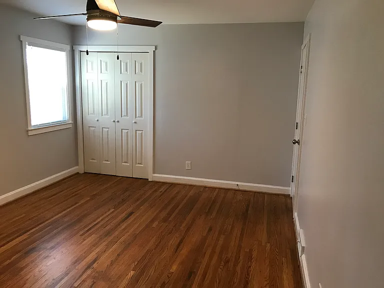 541 Mission Rd — Photo 3