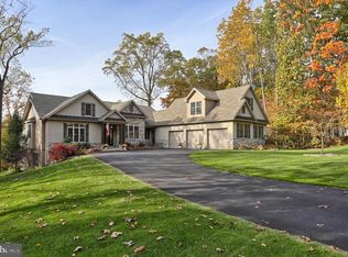 127 Iron Valley Dr #L-0030, Lebanon, PA 17042