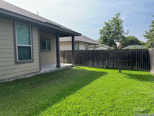 1871 Baron Dr — Photo 24