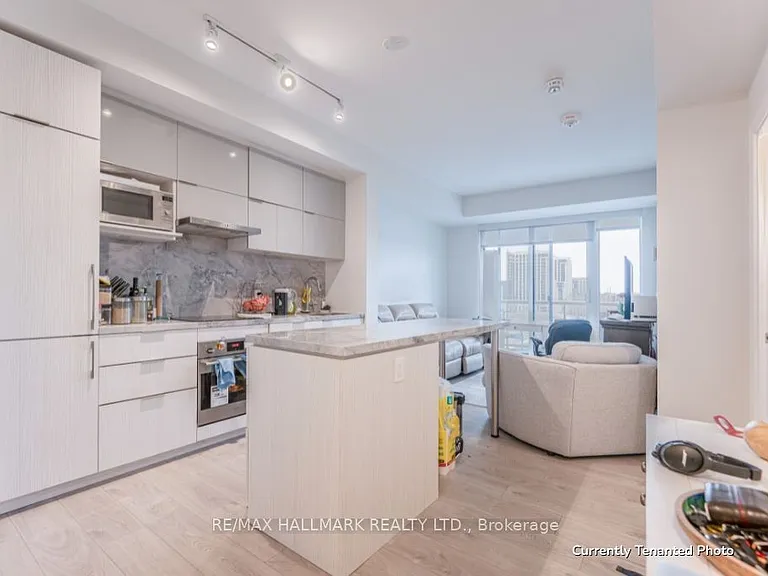 10 Rouge Valley Dr #525A — Photo 3