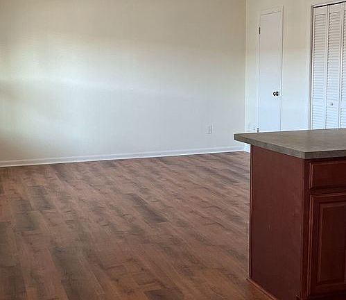 3rd image of 9617 20th Bay St #17-24