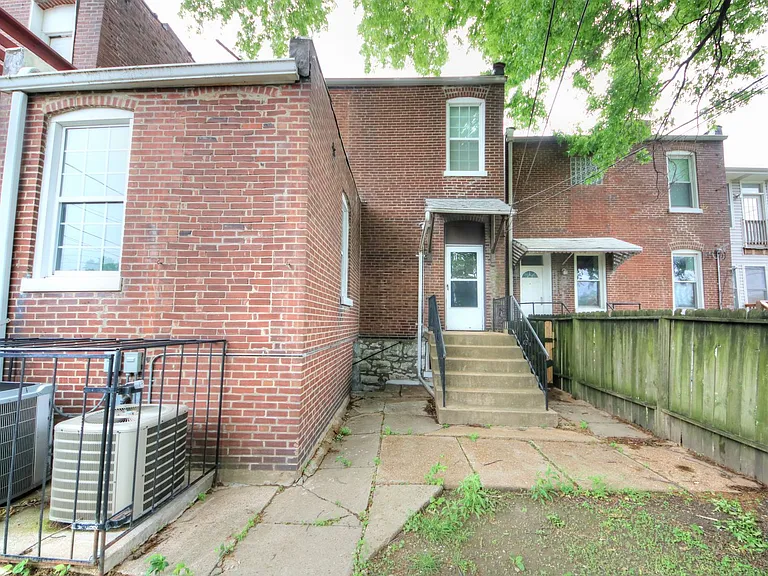 4637 Virginia Ave — Photo 19