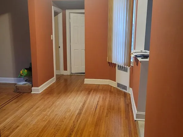 1560 E 18th St APT 2C, Brooklyn, NY 11230