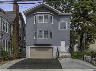 63 Aldine St, Newark, NJ 07112