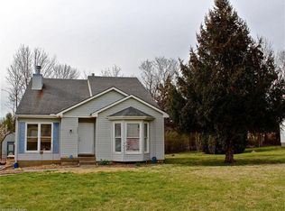 6503 Five Forks Dr, Pewee Valley, KY 40056