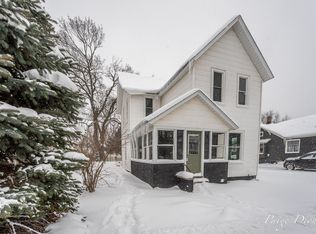 32 W Main Ave, Zeeland, MI 49464