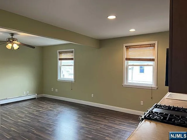 2 bed, 1.0 bath, $2,900 — Photo 3