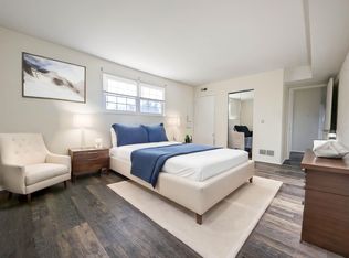 28 Eaves Mill Rd, Medford, NJ 08055