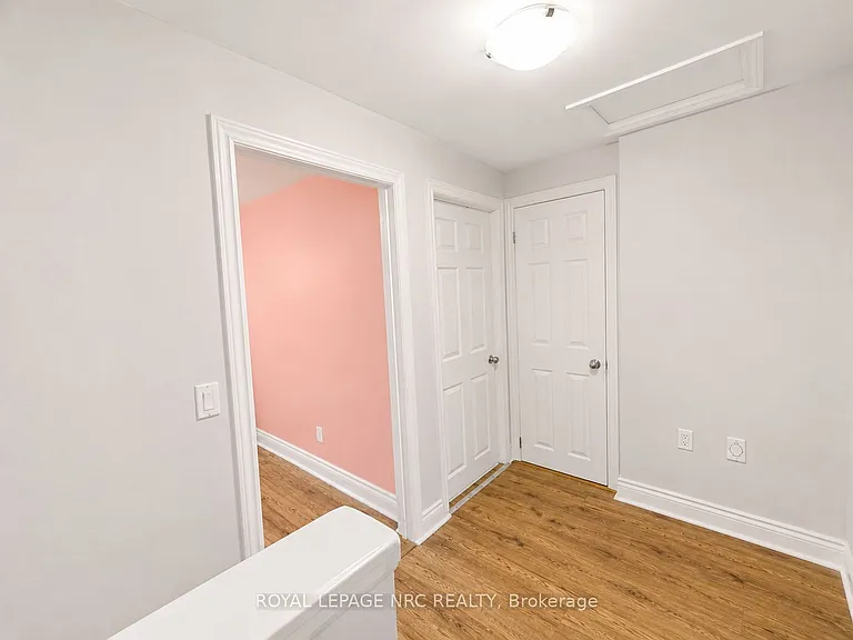 259 Wellington St — Photo 7
