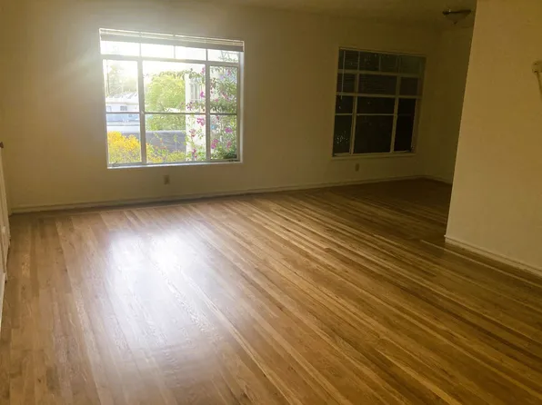 3105 High Street