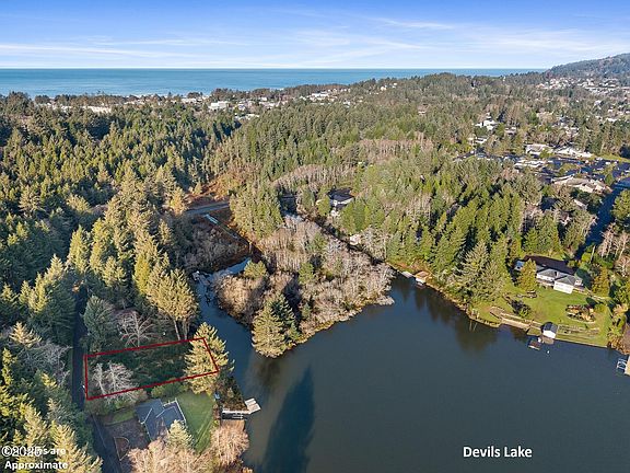 4th image of Tl 203 Ne Lake Dr