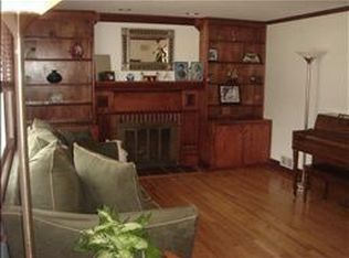 5 Evelyn Rd, Roseland, NJ 07068