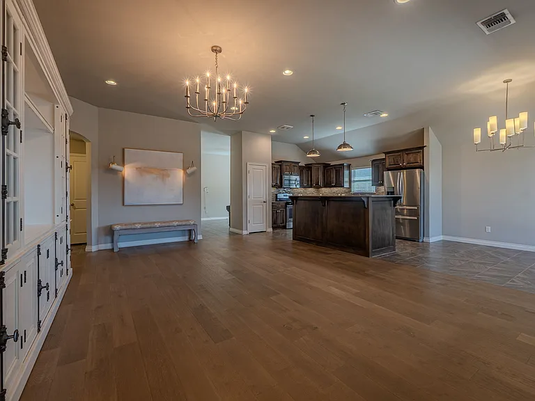 19213 Blanco Dr — Photo 14