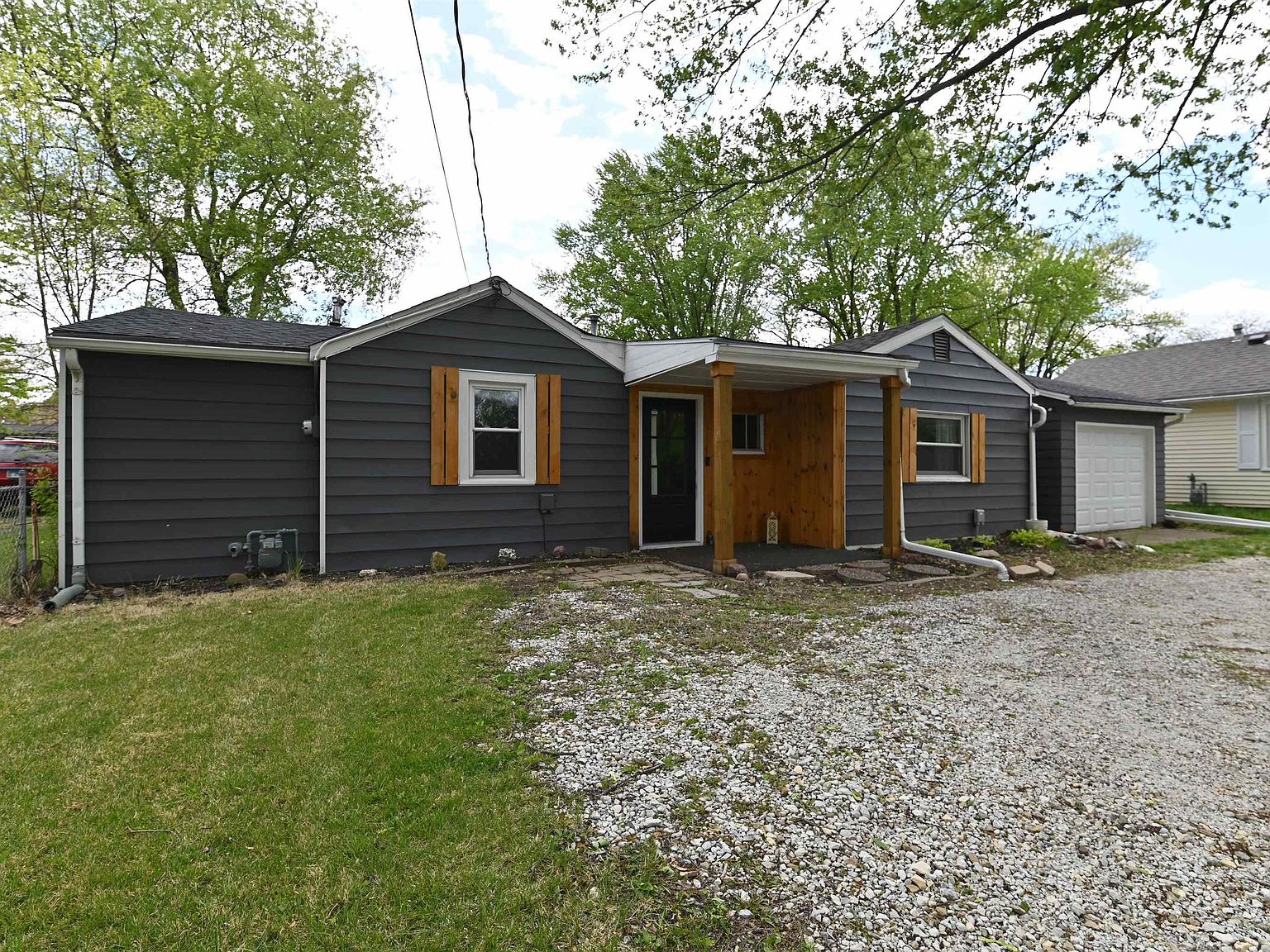 104 Castle Ln, East Peoria, IL 61611 Zillow