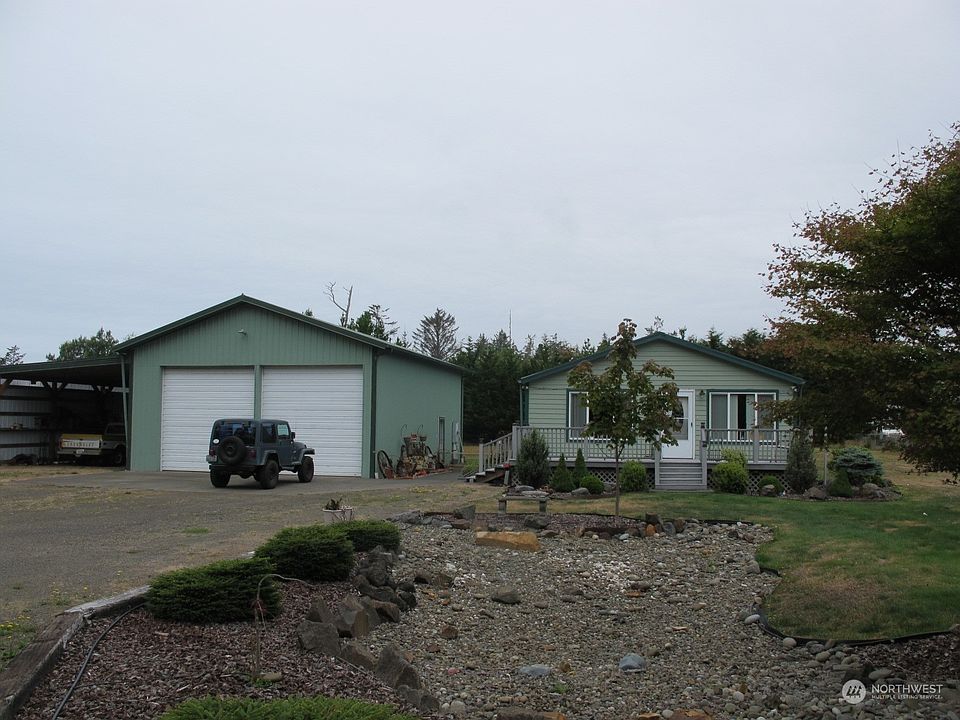 2nd image of 25211 U Street