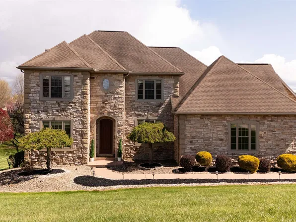 7401 Scottsdale Rd, Fairmont, WV 26554