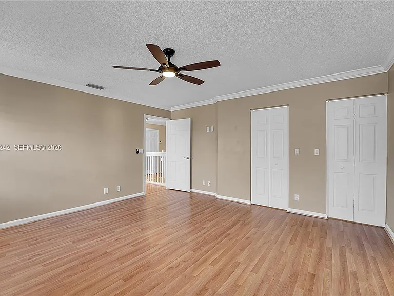 1905 Capeside Cir — Photo 11