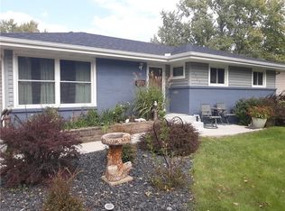 3907 Valdez Dr, Des Moines, IA 50310