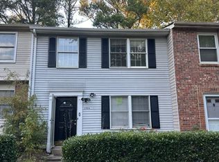 2880 Royal Path Ct, Decatur, GA 30030
