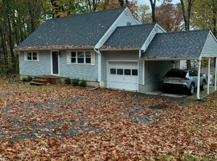 92 Brooklyn Rd, Stanhope, NJ 07874