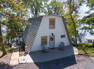 12575 Davis Rd, Athens, AL 35611