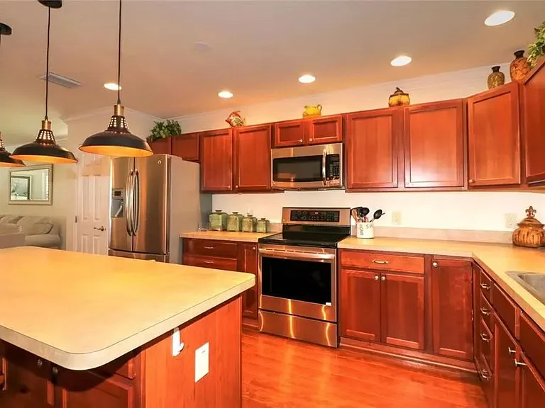 2393 Carriage Hill Way — Photo 8