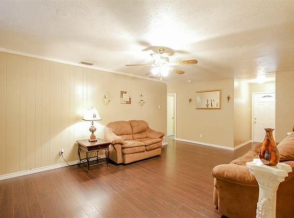 5th image of 1238 Acton Ave