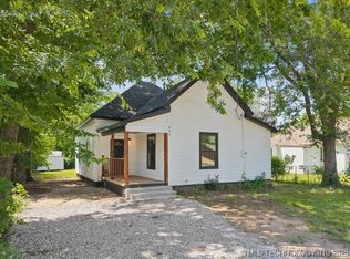 409 N Cherokee Ave, Claremore, OK 74017