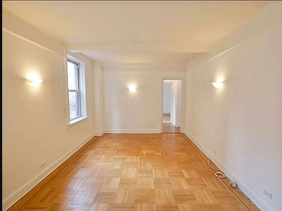 4th image of 145 E 92nd St #7D