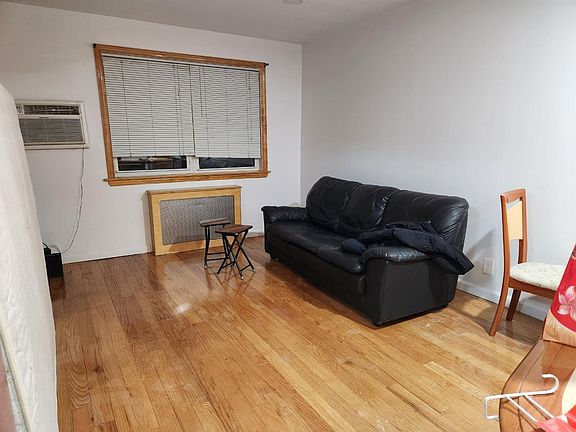 5th image of 25-03 150th St Floor 2