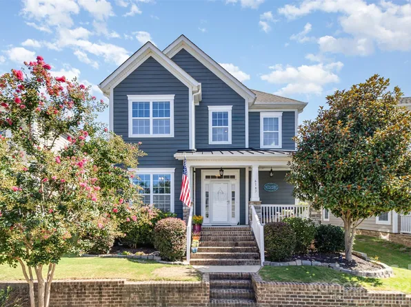 6187 Cloverdale Dr, Tega Cay, SC 29708