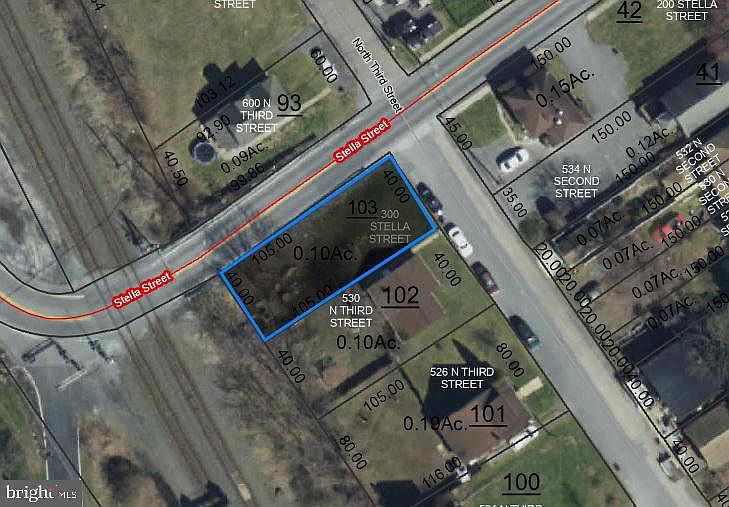 2nd image of 300 Stella St