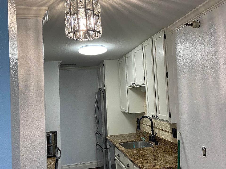 1st image of 240 N Bayshore Blvd APT 201