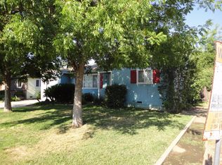 1633 S Bardo Ln, Visalia, CA 93277