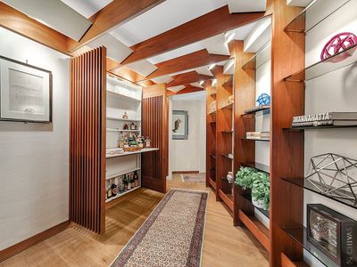 201 E 62nd St APT 9C, New York, NY, 10065