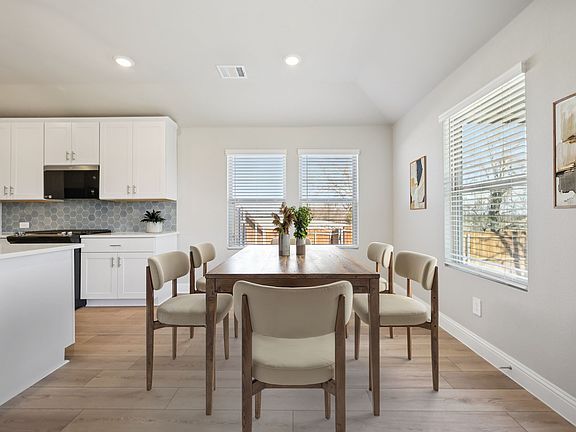 7th image of this home