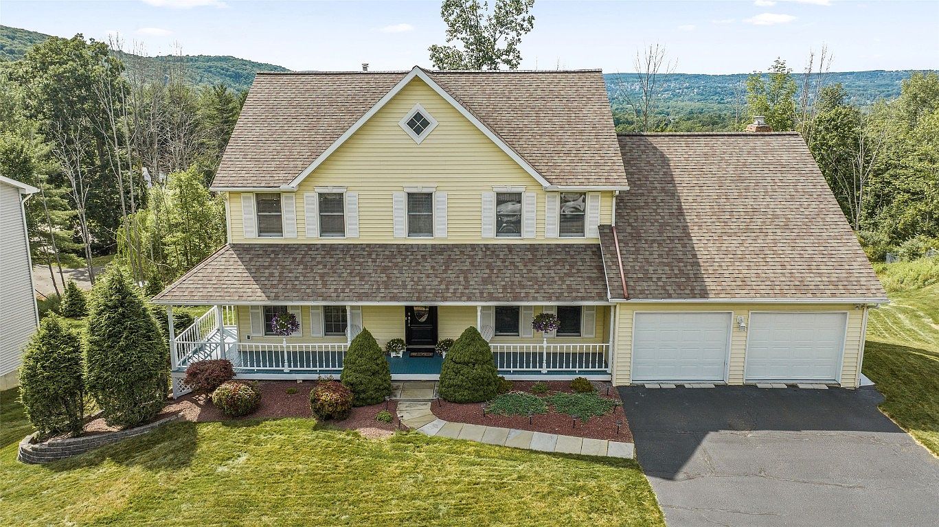 3109 Sally Dr, Vestal, NY 13850 | Zillow