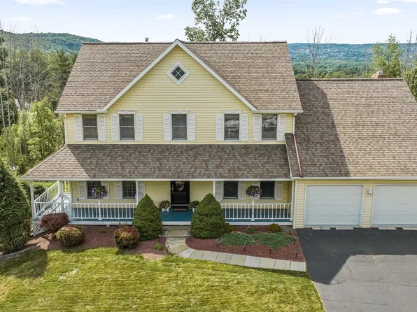 3109 Sally Dr, Vestal, NY 13850